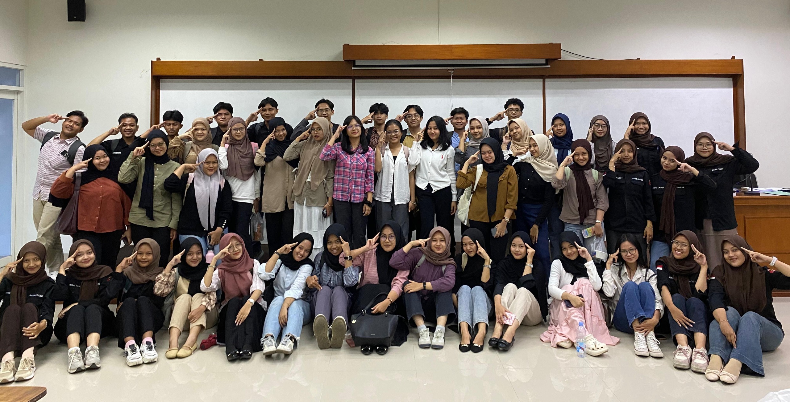 UKM Studi dan Penalaran (SDP) Politeknik YKPN Gelar Kegiatan “Tentir” untuk Persiapan Ujian Tengah Semester