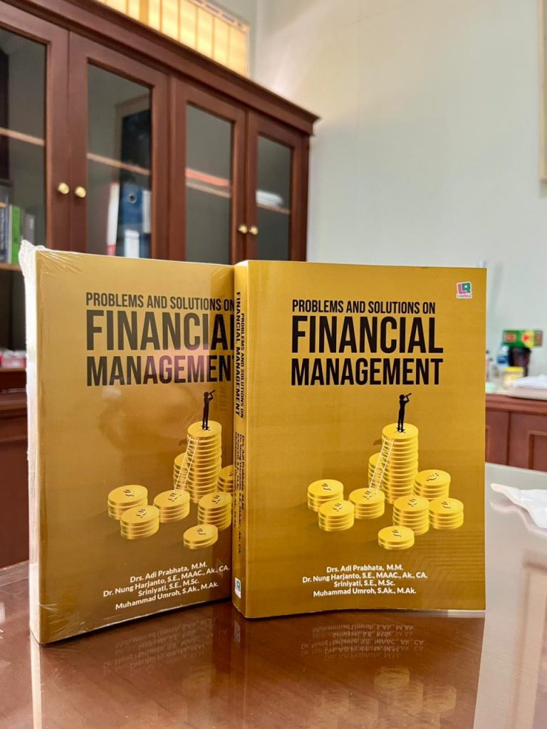 Dosen Politeknik YKPN Terbitkan Buku Baru “Problems & Solutions on Financial Management”