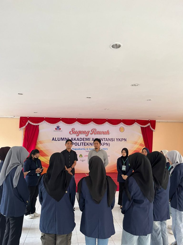 UKM Paduan Suara Mahasiswa Politeknik YKPN menyelenggarakan Kegiatan Latihan Alam 1 di KaliurangMengusung Tema “Voices of Friendship” untuk Bangun Keakraban dan Tingkatkan Kualitas Vokal.